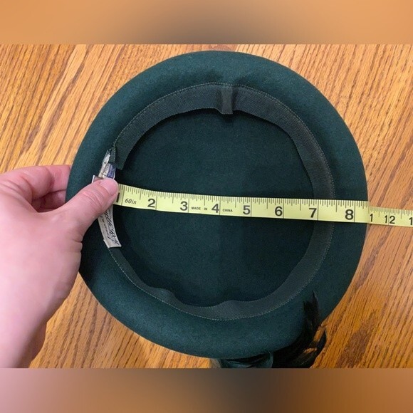 Janyth Roy 1950s Vintage Wool Felt Emerald Green Rolled Bowler Feather Half Hat - Picture 13 of 13